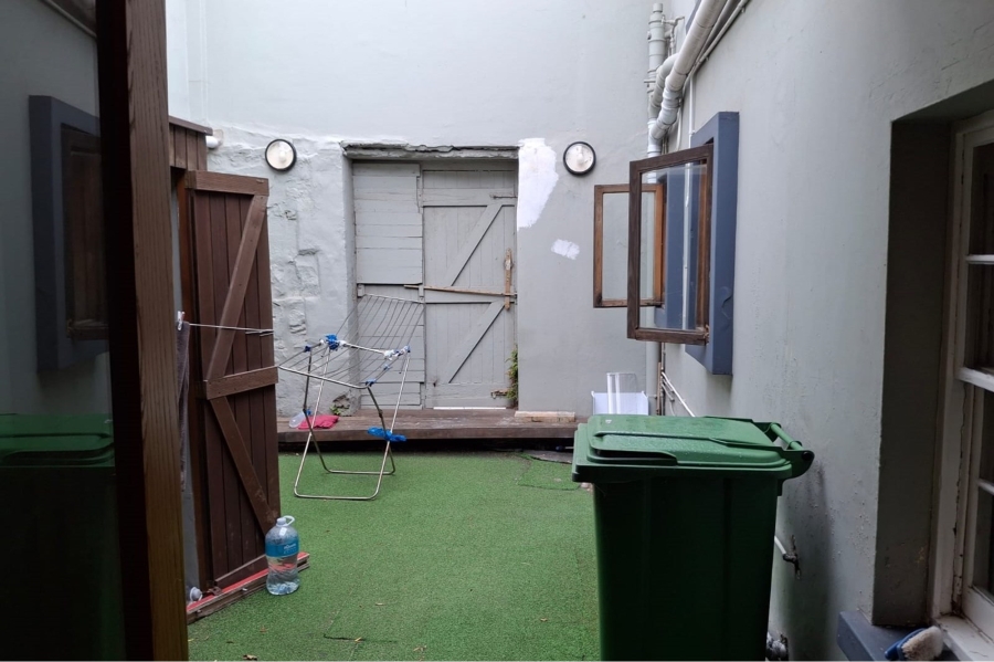 To Let 1 Bedroom Property for Rent in Port Elizabeth Central Eastern Cape